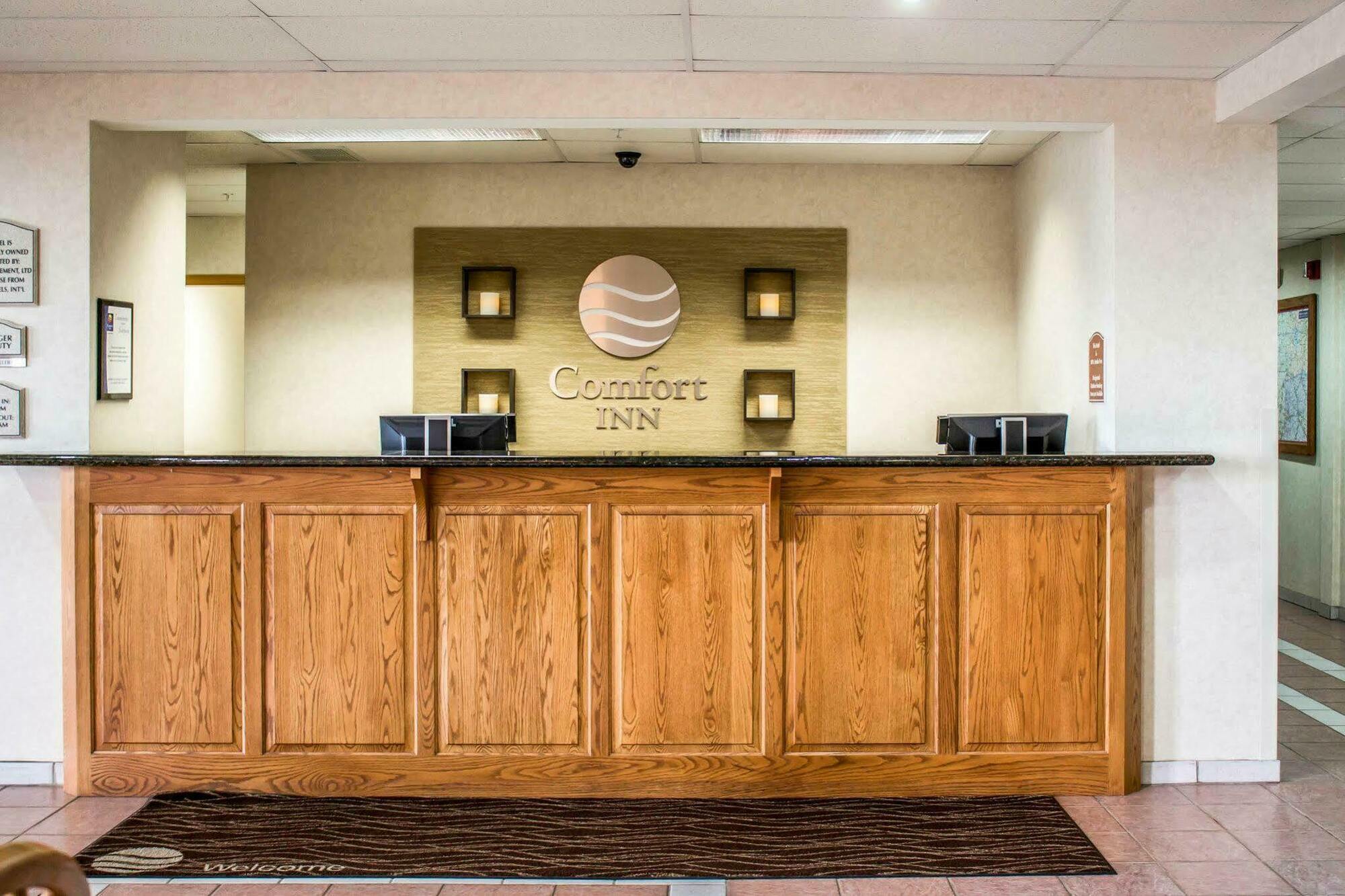 Comfort Inn Millersburg Eksteriør bilde